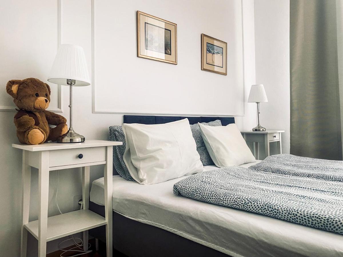 Beautiful With Two Rooms, Cracow Old Town Appartement *